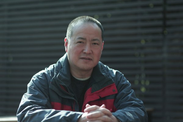 Inversiones chinas en Chile ahora apuntan al negocio de las clínicas