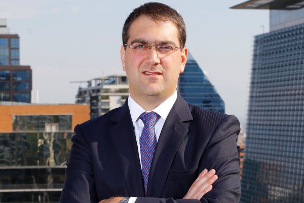 El abogado tras el recurso contra Piñera y el Congreso por las rentas vitalicias