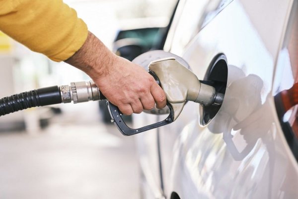 Sigue subiendo: las claves para ahorrar gasolina