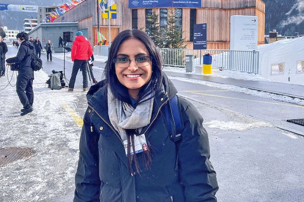 Komal Dadlani desde Davos, la única emprendedora chilena en el Foro Económico Mundial