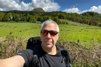 El viaje por las altas montañas de Escocia de Roberto Alvo