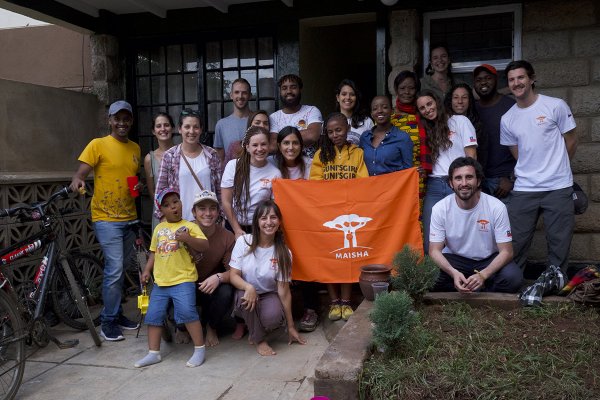 La fundación que acompaña a adolescentes con embarazos vulnerables en Kenia