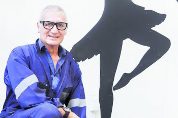 Ex ejecutivo de Metrogas, Mauricio Russo, participará en subasta con obra de arte cinético inspirada en el ballet