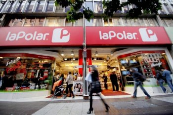 Casi $ 2.200 millones: los perjuicios que La Polar vio por caso de ropa falsificada y que atribuye a Nicolás Hites