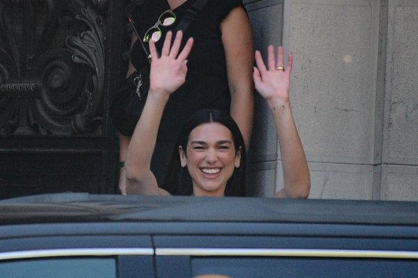 La productora detrás de la visita de Dua Lipa a Chile