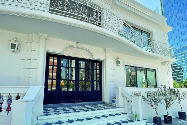 Con US$ 2 millones de inversión: la nueva apuesta gastronómica en Av. Apoquindo