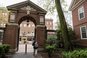 La carta de exalumnos chilenos de Harvard por anuncio de Trump La carta de exalumnos chilenos de Harvard por anuncio de Trump